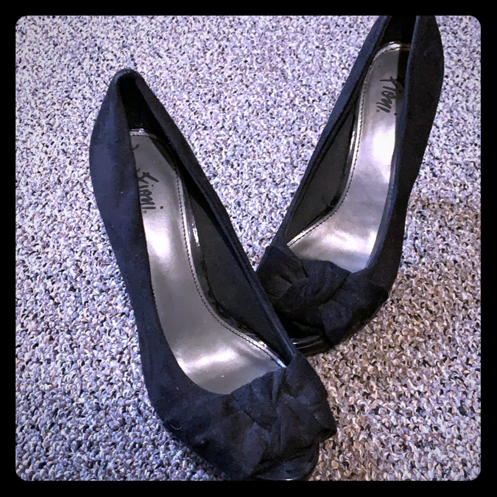 Black open toe heels